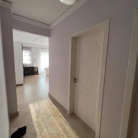 Apartament *
