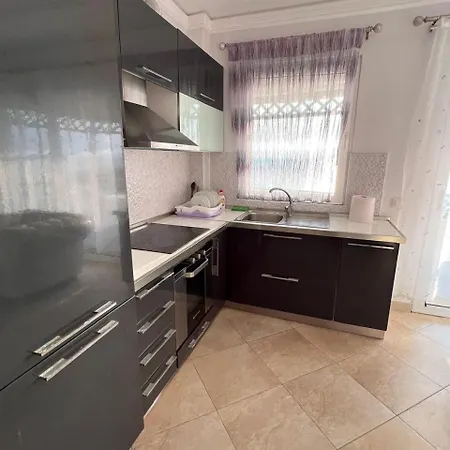 Apartament *